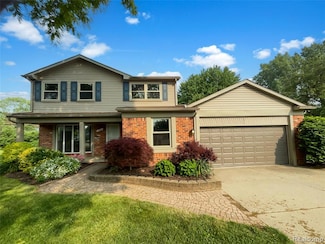 830 Dartmouth Dr, Rochester Hills, MI 48307
