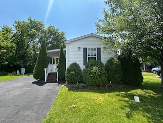 309 Frances Dr, Lafayette Twp., NJ 07848