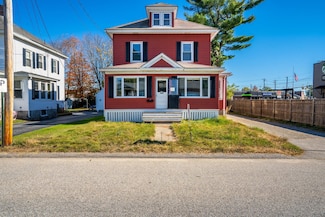 4 Summit St, Biddeford, ME 04005