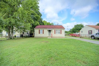 72 Key Ave W, Rossville, GA 30741