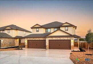 369 Emma Dr, New Braunfels, TX 78130