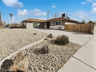 6421 Dinning Ave, Las Vegas, NV 89107