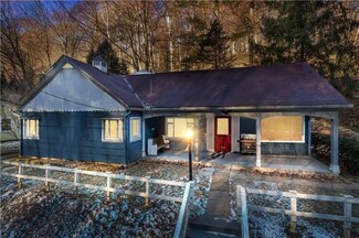 242 Spring Run Rd, Crescent, PA 15046