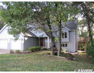 1419 Edgewood Dr, Altoona, WI 54720