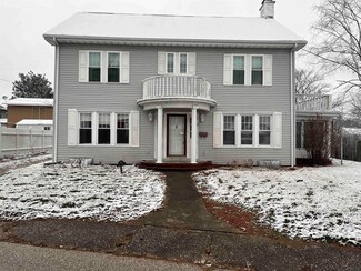 4 Pine Ct, Washington, IN 47501