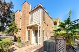 2626 Holly Hall St Unit 804, Houston, TX 77054