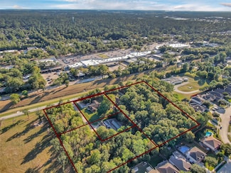 619 Lakeville Dr, Kingwood, TX 77339