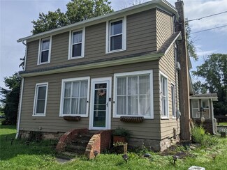 10486 Telegraph Rd, Medina, NY 14103