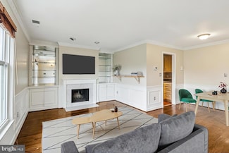 1803 T St NW Unit 11, Washington, DC 20009