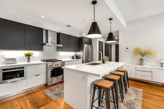 531-533 E 2nd St Unit 202, Boston, MA 02127