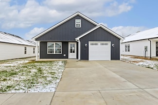 199 Charles Carr Dr, Harrodsburg, KY 40330