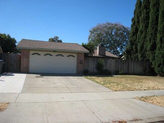 2274 Fallingtree Dr, San Jose, CA 95131