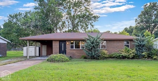 2504 SE 2nd St, Hoxie, AR 72433