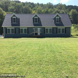 571 Mason Dixon Hwy, Morgantown, WV 26501