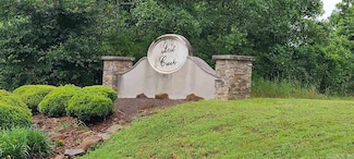 1614 Lost Creek Dr, Jacksonville, AR 72076