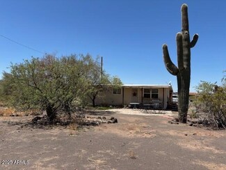 48010 N 17th Ave, New River, AZ 85087