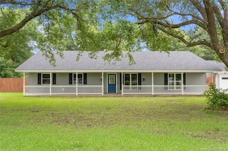 8274 Frontage Rd, Iowa, LA 70647
