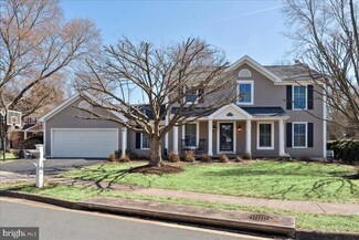 1405 Beauford Ct, Herndon, VA 20170