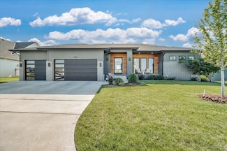 2726 N Anna St, Wichita, KS 67205