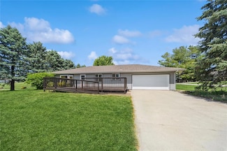 612 W Pleasant St, Pleasantville, IA 50225