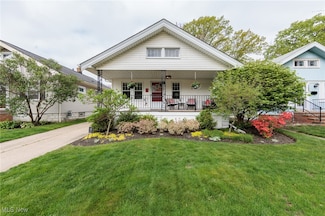1508 Bidwell Ave, Rocky River, OH 44116