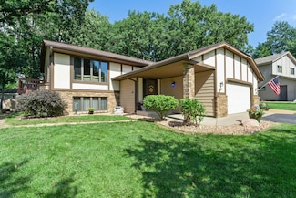 10185 Upper 178th St W, Lakeville, MN 55044