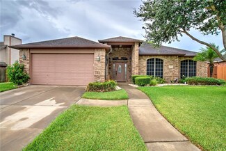 102 Collins, Odem, TX 78370