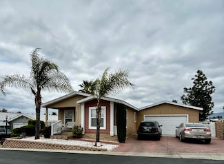 500 Bahama Dr, Hemet, CA 92543