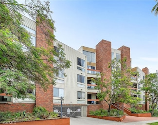 750 S Bundy Dr Unit 108, Los Angeles, CA 90049