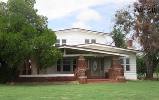2765 Worsham St, Harrold, TX 76364
