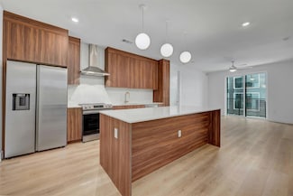 1701 Simond Ave Unit 411, Austin, TX 78723