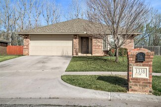 1338 Selborne Place, Yukon, OK 73099