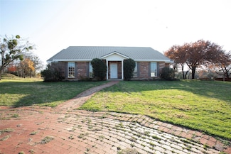 1004 Westwood Dr, Graham, TX 76450