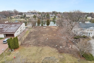 2149 Post Rd, Northbrook, IL 60062