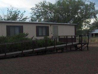 1060 W S 5th, St. Johns, AZ 85936