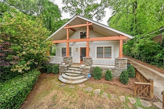 214 E Davis St, Decatur, GA 30030