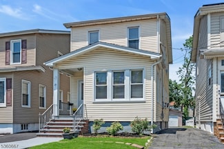 81 Coolidge St, Irvington, NJ 07111
