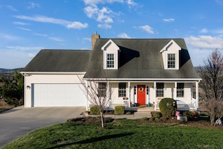 348 Rayann Ln, Broadway, VA 22815