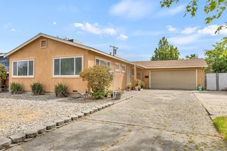 7487 Red Willow St, Sacramento, CA 95822