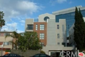 11735 Dorothy St Unit 2, Los Angeles, CA 90049