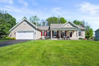1401 Mountain Laurel Ln, Ontario, NY 14519