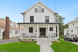 76 Elm Rd, Caldwell, NJ 07006