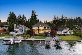 1919 Tacoma Point Dr E, Lake Tapps, WA 98391