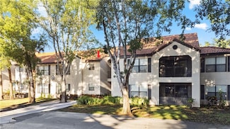 2142 Arbour Walk Cir Unit 2626, Naples, FL 34109