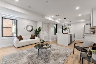 190 Salem St Unit 2, Boston, MA 02113