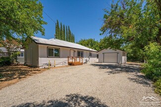 9576 1st St, Gerber, CA 96035