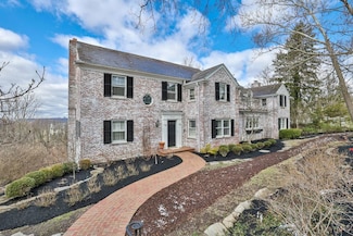3669 Vineyard Place, Cincinnati, OH 45226