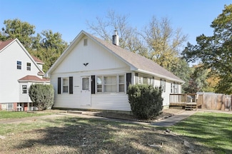 1016 Peniel St, University Park, IA 52595