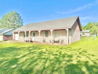 318 Ted Allen Ln, Stigler, OK 74462