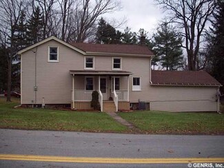 7100 N Bergen Rd, Bergen, NY 14416